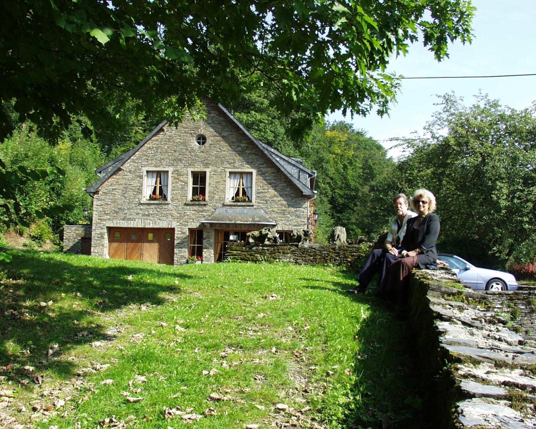 Auberge Au Naturel Des Ardennes Rochehaut Exterior foto